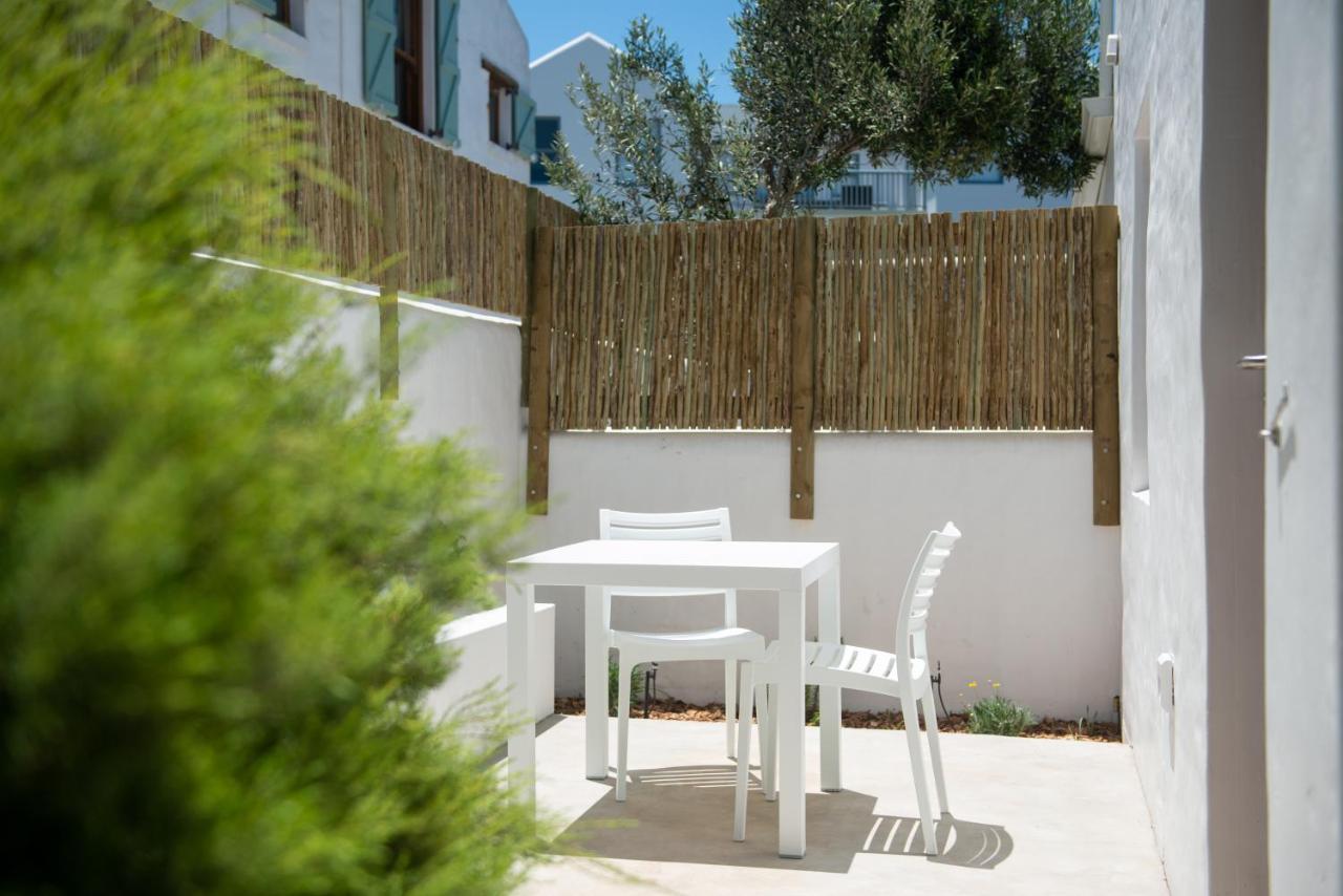 Gonana Studios & Villa Paternoster Bagian luar foto