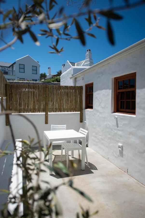 Gonana Studios & Villa Paternoster Bagian luar foto